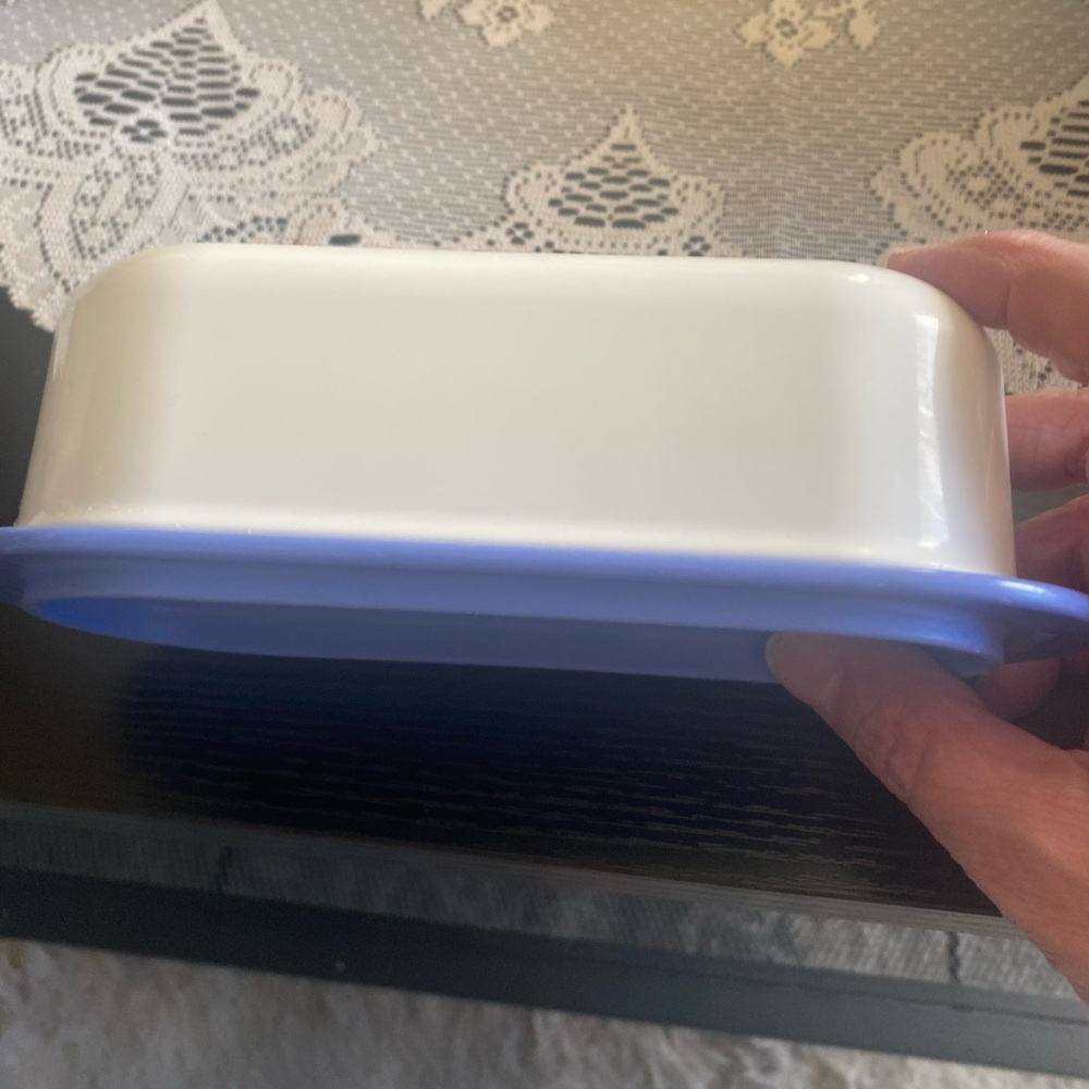 Tupperware Butter Container - Picture 2 of 4